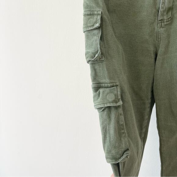 Altar’d State Green Cargo Pants Jeans Straight Mid Wide Leg Women’s size M - Picture 4 of 8